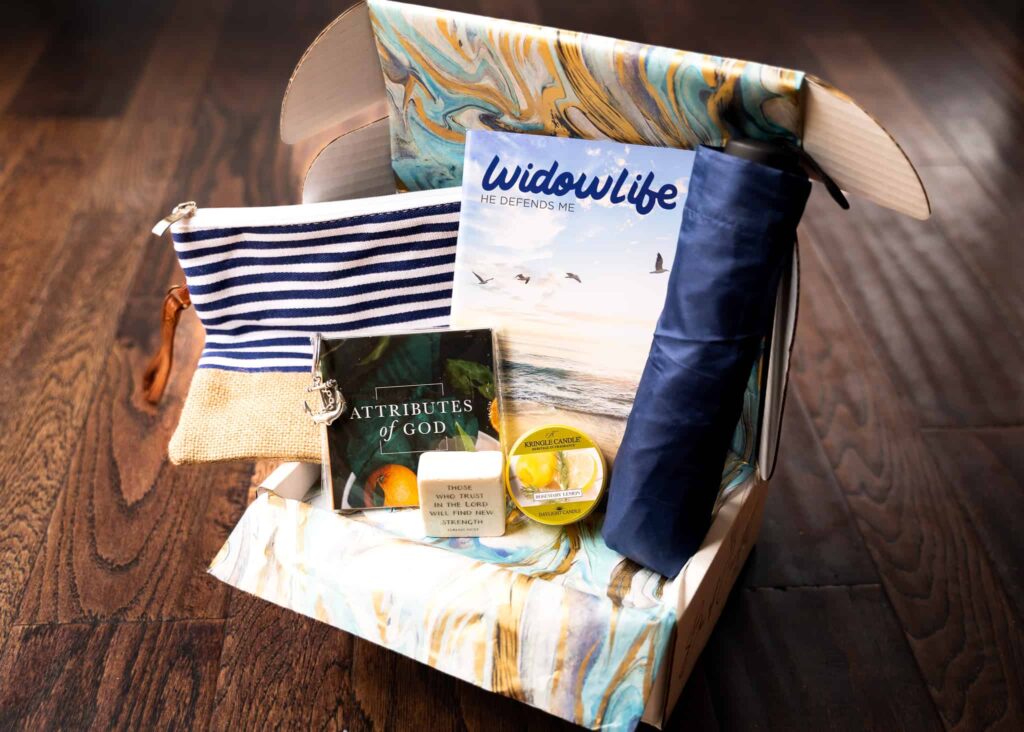 Widow life box of comfort and care - He Defends Me - umbrella, candle, bag and more
